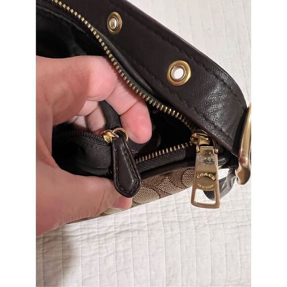 Authentic Coach Small Dufflette In Signature Jacquard - Picture 10 of 10